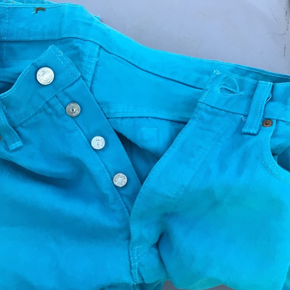 Levi's Vibrant Turquoise Straight Jeans vintage yr 84 USA 31/30 used conditions - Picture 6 of 16
